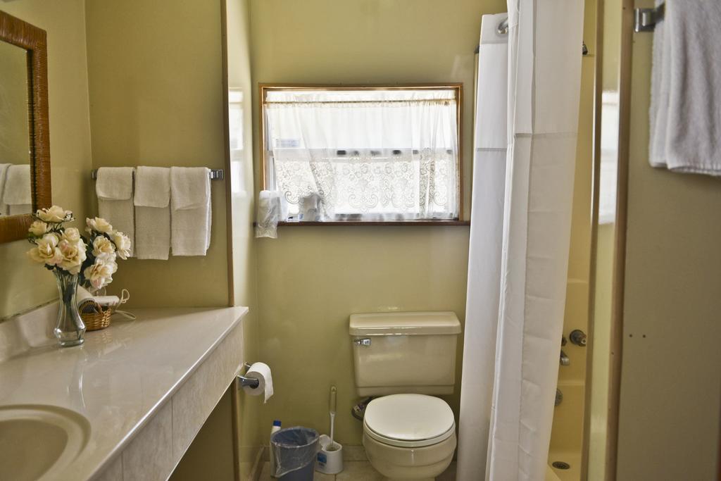 Lake Ida Beach Resort Winter Haven Room photo